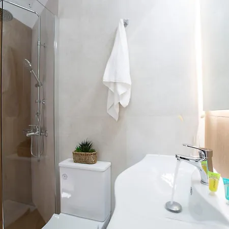 Skyview Alfa Apartmán *