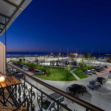 Skyview Alfa Apartmán *